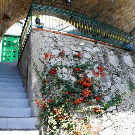 Villa Conca Smeraldo *